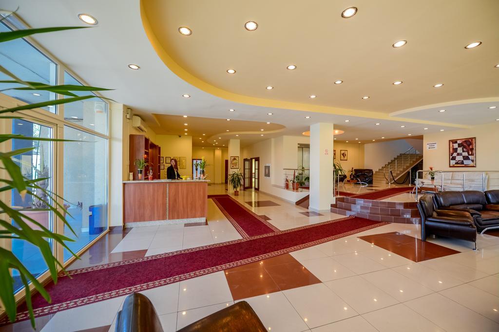 Hotel Florida Mamaja Zewnętrze zdjęcie