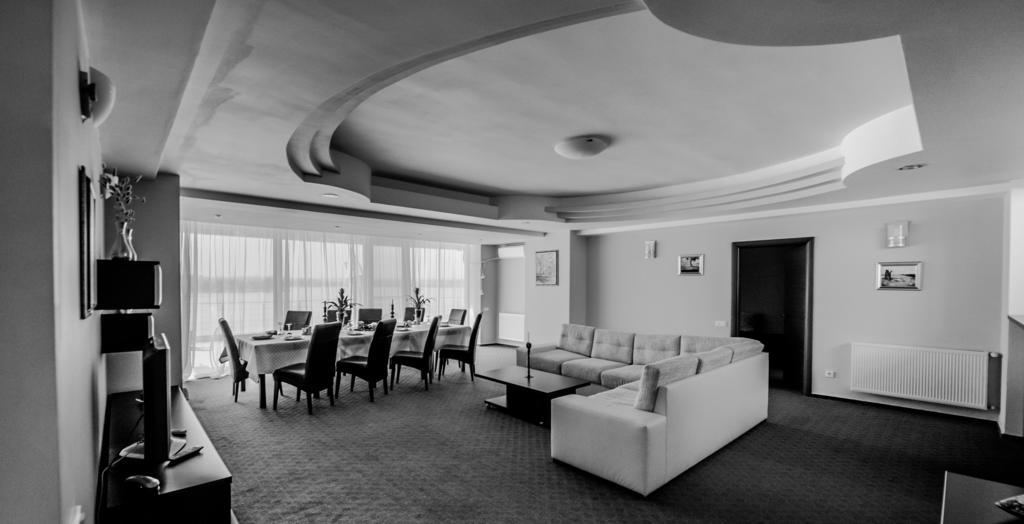 Hotel Florida Mamaja Zewnętrze zdjęcie