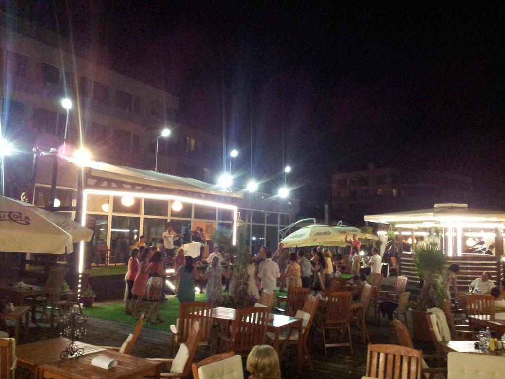 Hotel Florida Mamaja Zewnętrze zdjęcie