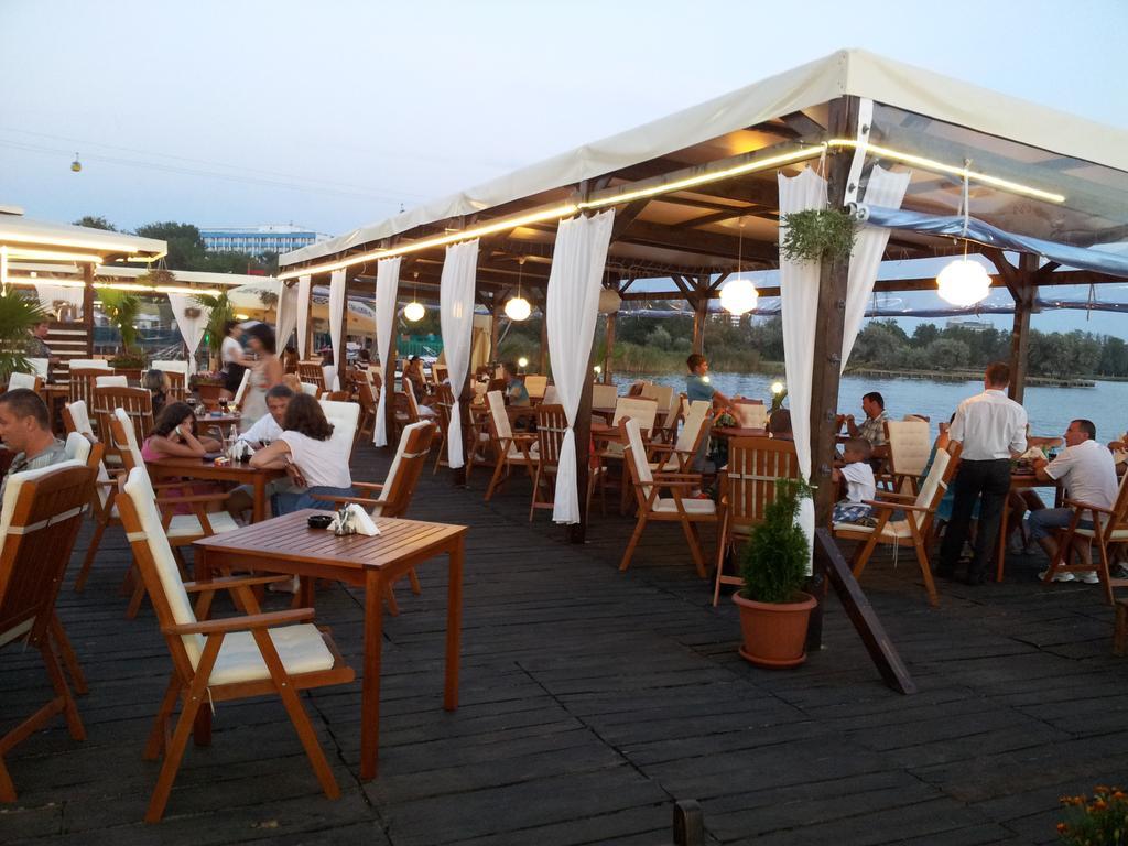 Hotel Florida Mamaja Zewnętrze zdjęcie
