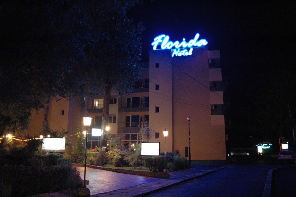 Hotel Florida Mamaja Zewnętrze zdjęcie